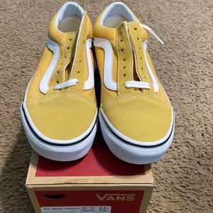 Ochre yellow vans